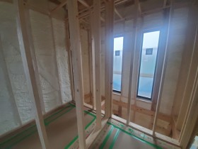 発砲ウレタン吹付工事 発砲ウレタン吹付工事